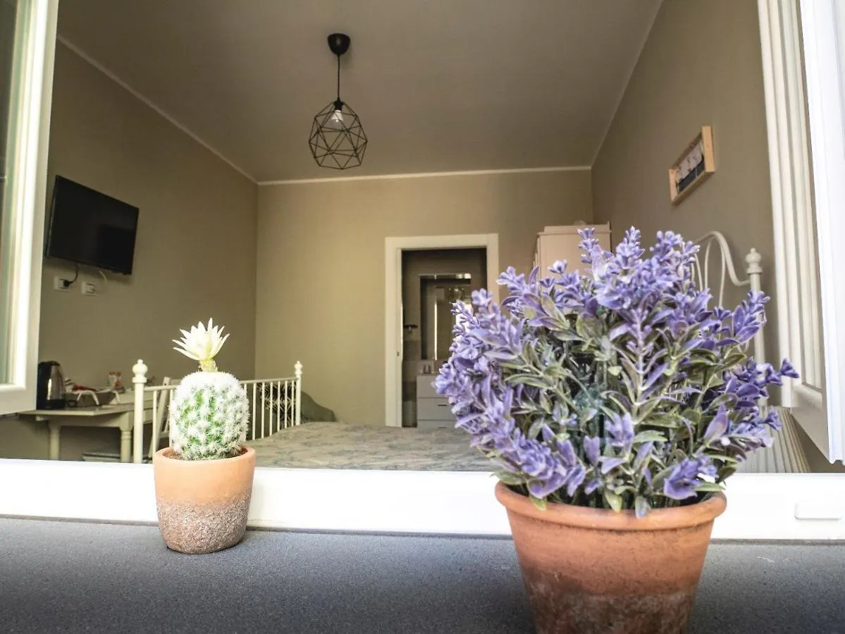 Sa Domu Stravanara Capoterra Bed & Breakfast